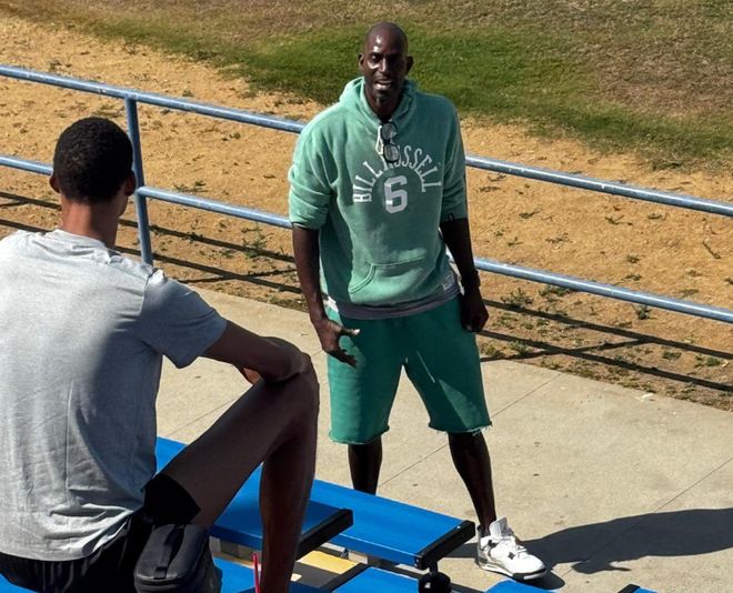 加内特与文班亚马