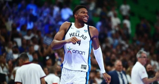 欧锦赛字母哥首秀