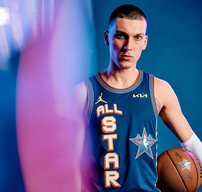 希罗完成手术预计缺席8周