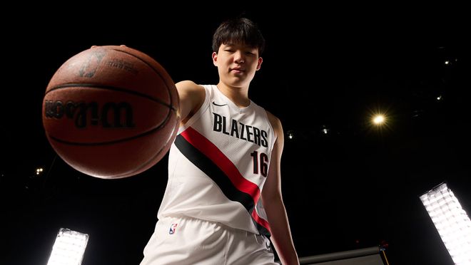 杨瀚森获比卢普斯盛赞