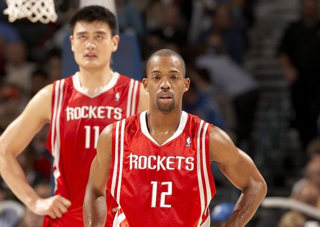 前火箭控卫阿尔斯通出任休斯顿高中主教练：从街球传奇到温和导师